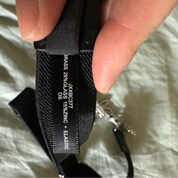 Elegant BCBGMaxazria Black and Silver Floral Women's Belt - Picture 5 of 5